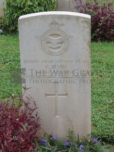 TRINCOMALEE WAR CEMETERY - IRVIN, CHARLES